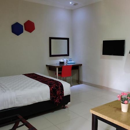 Atlantic Hotel Ambon Exterior foto