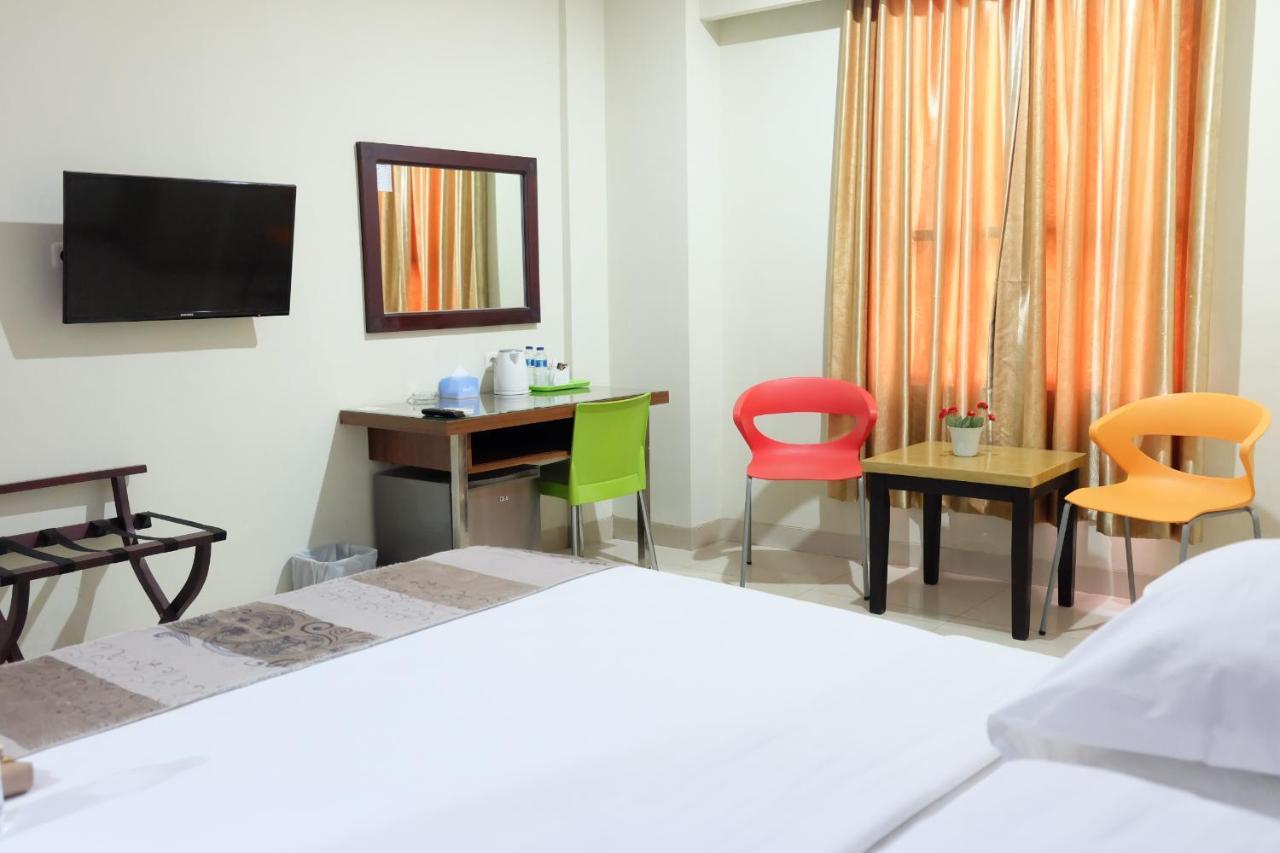 Atlantic Hotel Ambon Exterior foto